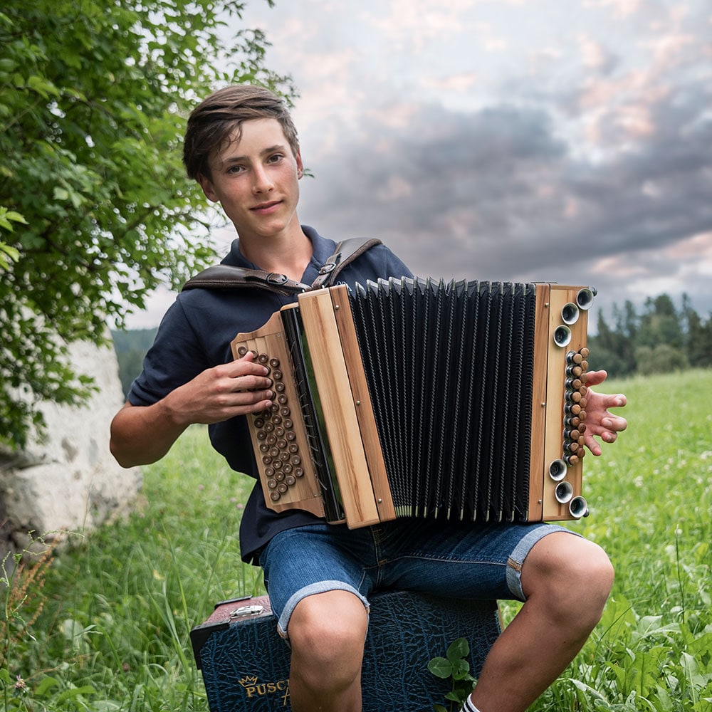 steirische-harmonika-spielen-schueler